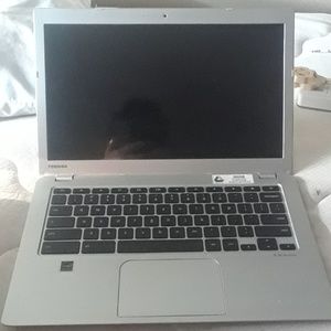 Toshiba cromebook 2 laptop